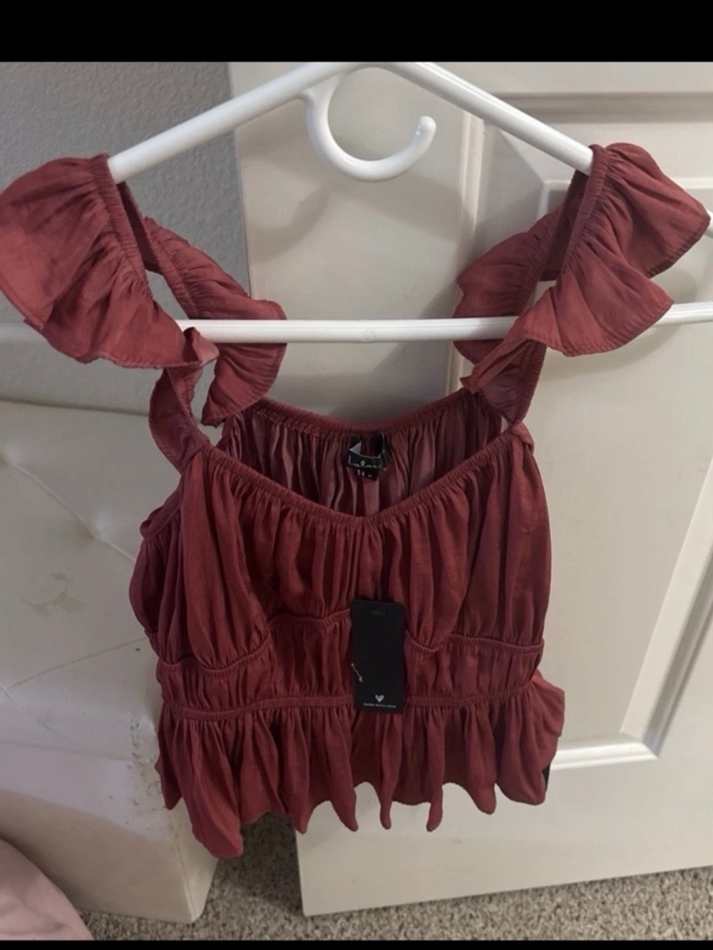 Lulus sleeveless blouse New with the tags size small
